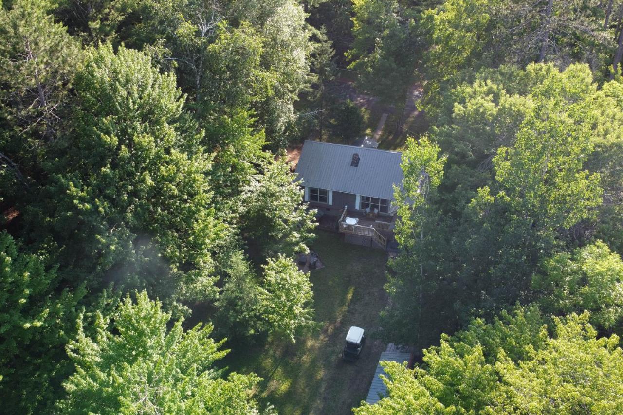 Secluded Wisconsin Cottage With Nearby Lake Access Solon Springs Exterior photo